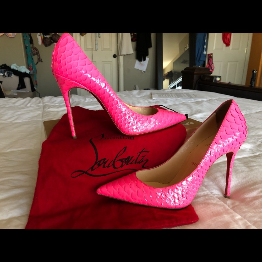 Christian Louboutin Dcollet Pink Python Crystal - image 1